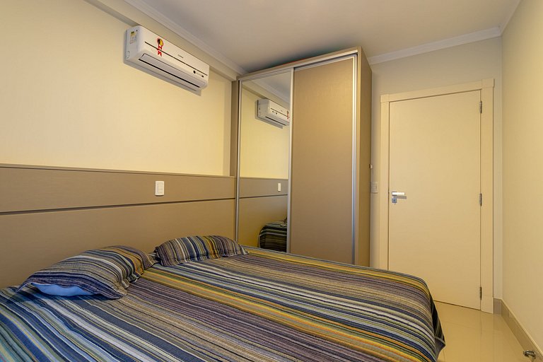 188 - Apartamento em 4 ilhas Acrópole com 03 dormitórios