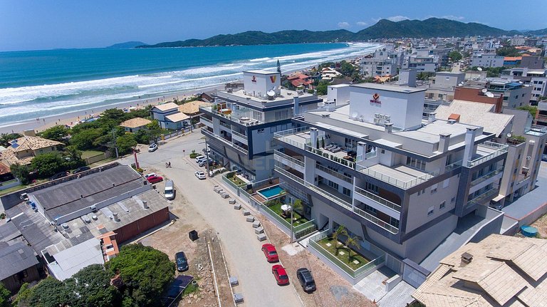 163 - Cobertura de Luxo com vista Mar em Mariscal