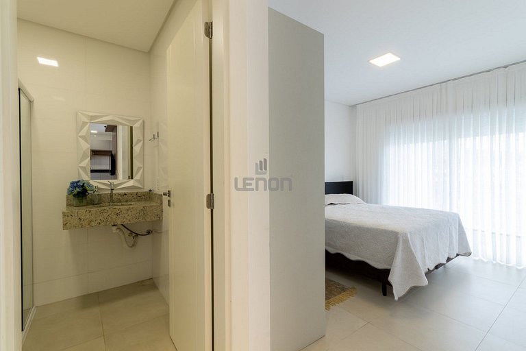 190 - Lindo apartamento a 50m da praia de Mariscal