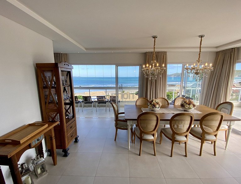 163 - Cobertura de Luxo com vista Mar em Mariscal