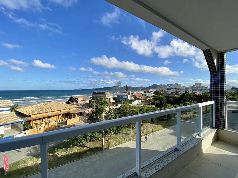 163 - Cobertura de Luxo com vista Mar em Mariscal