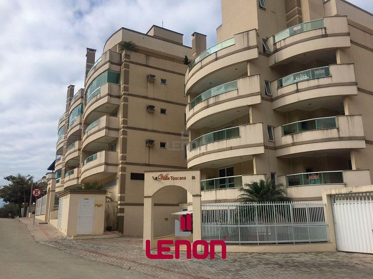 207 - Apartamento em Bombas a 150 metros da Praia