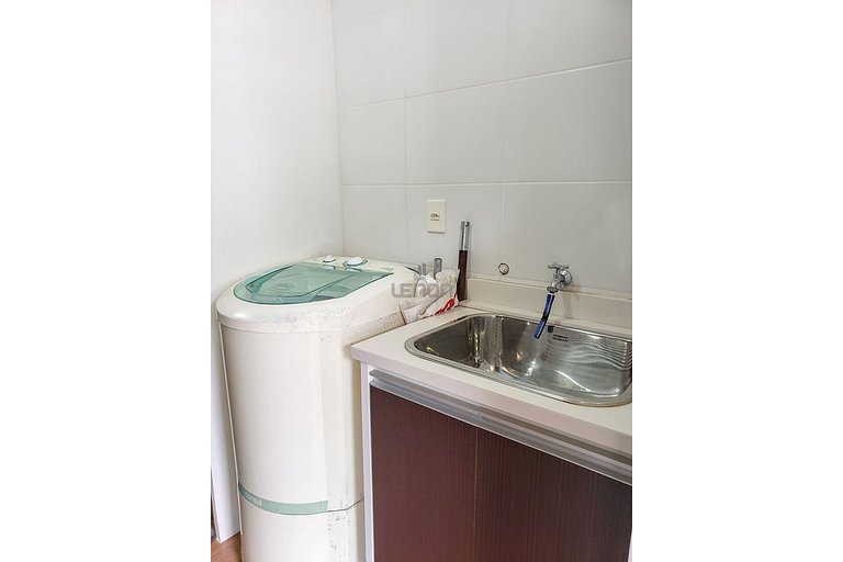 207 - Apartamento em Bombas a 150 metros da Praia