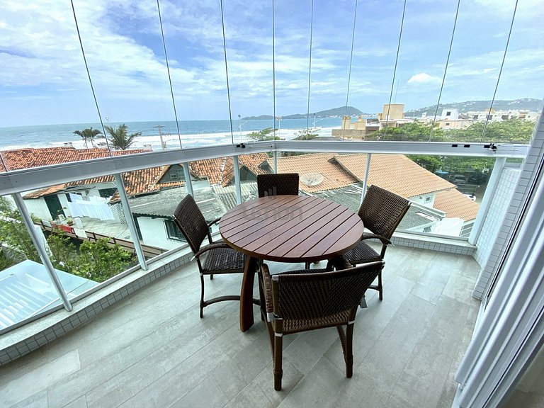 316 - Com vista para o mar e pé na areia