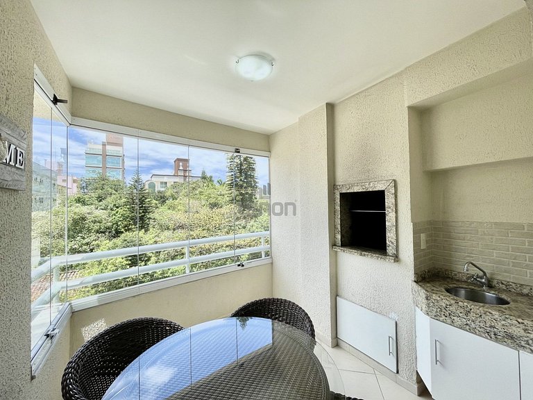 160 - Apartamento em Bombas com 3 dormitórios