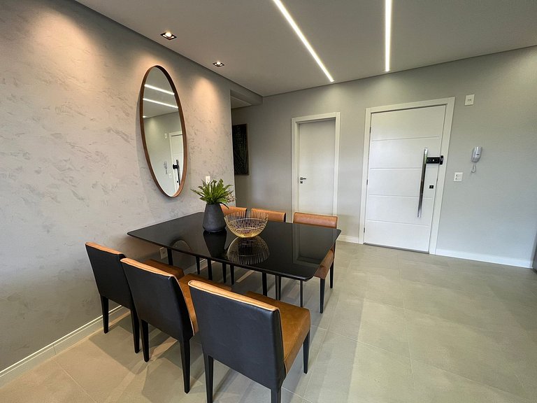 155 - Apartamento alto padrão na Praia de Canto Grande