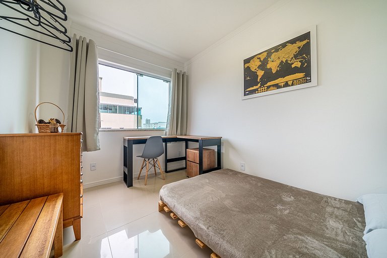 301- Ed. Luiza - apto 301 Apartamento 3 dormitórios na Praia