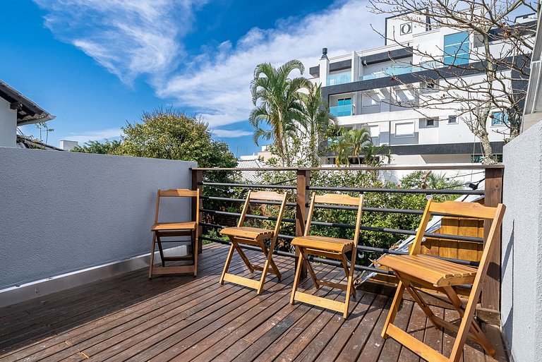 271 - Loft em Residencial com Piscina a 200m da Praia