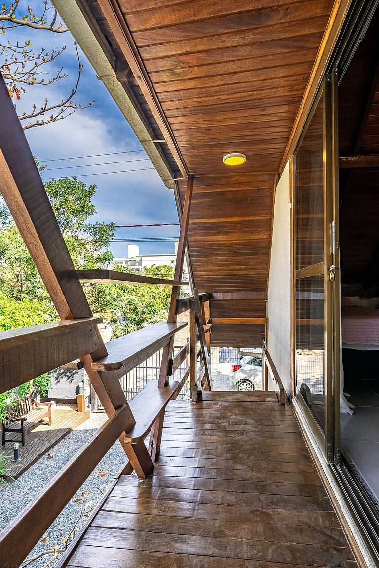 271 - Loft em Residencial com Piscina a 200m da Praia
