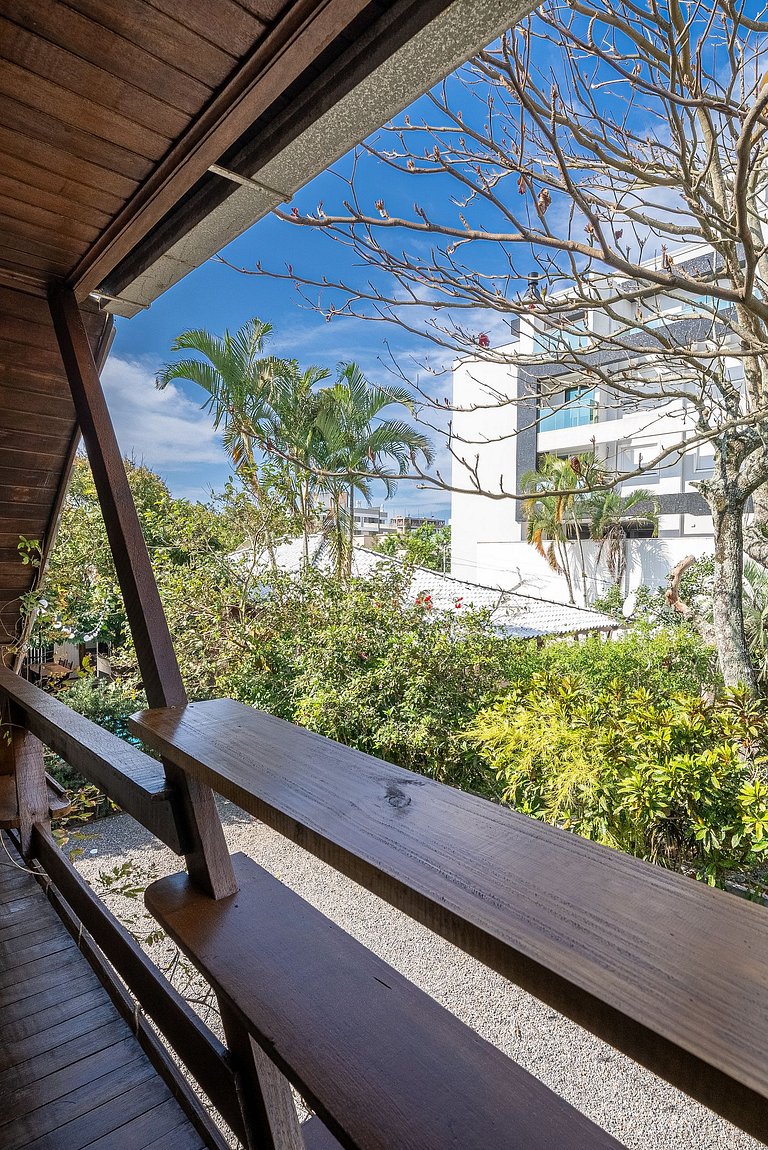 271 - Loft em Residencial com Piscina a 200m da Praia