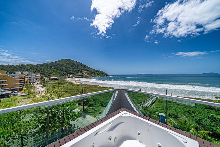 110 - Cobertura com vista panorâmica em 4 ilhas