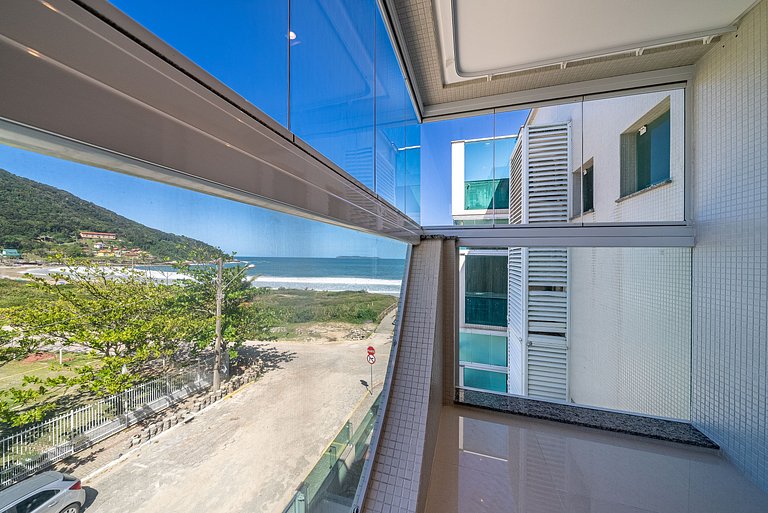 110 - Cobertura com vista panorâmica em 4 ilhas