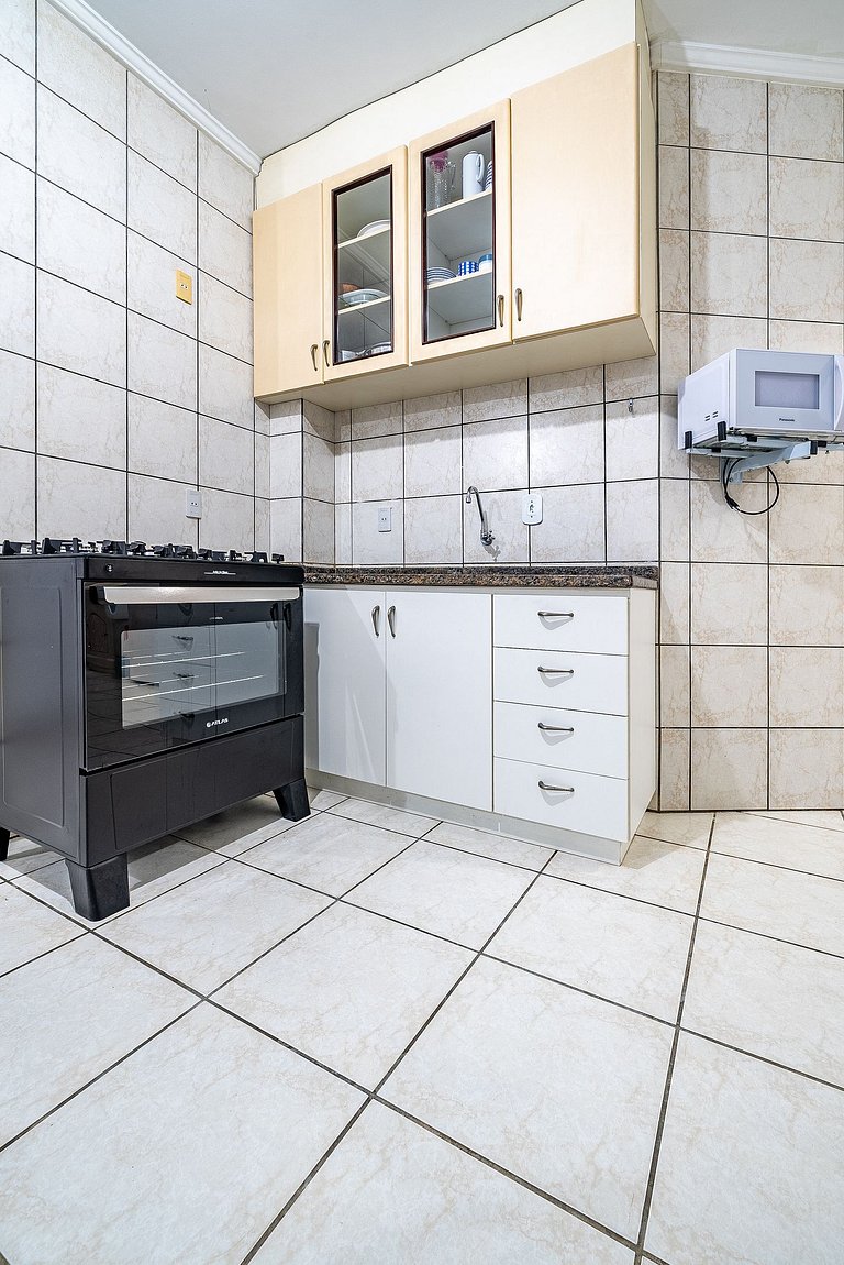 131 - Apartamento 3 dormitórios avenida de Bombas
