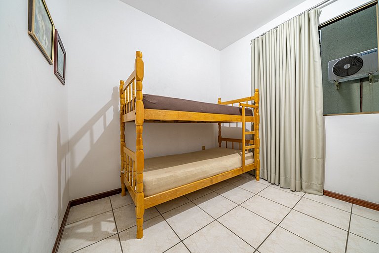 131 - Apartamento 3 dormitórios avenida de Bombas
