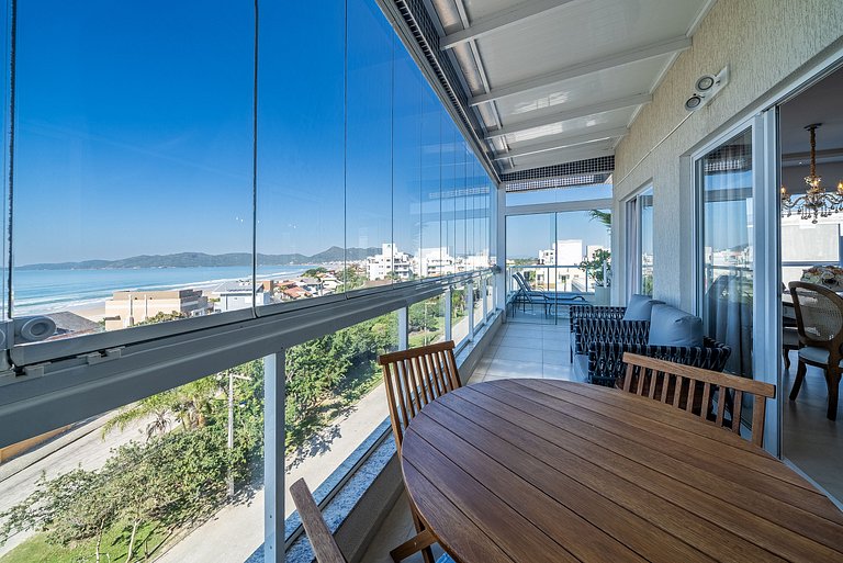 163 - Cobertura de Luxo com vista Mar em Mariscal