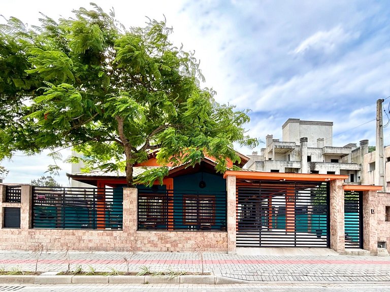 392 - Casa com padrão diferenciado para família