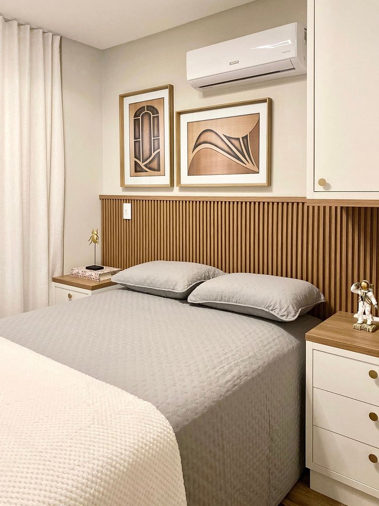 165 - Apartamento de 3 quartos na praia de Canto Grande