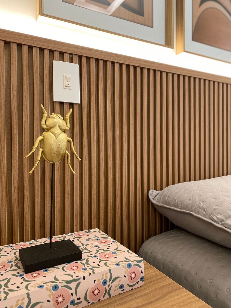 165 - Apartamento de 3 quartos na praia de Canto Grande