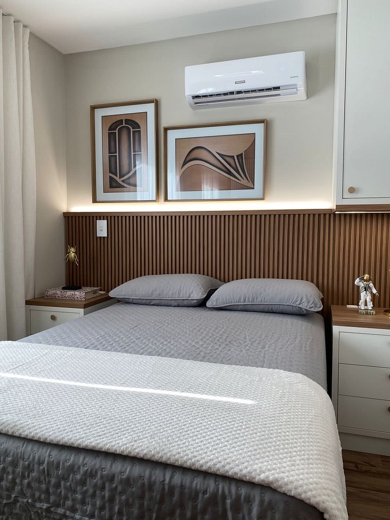 165 - Apartamento de 3 quartos na praia de Canto Grande