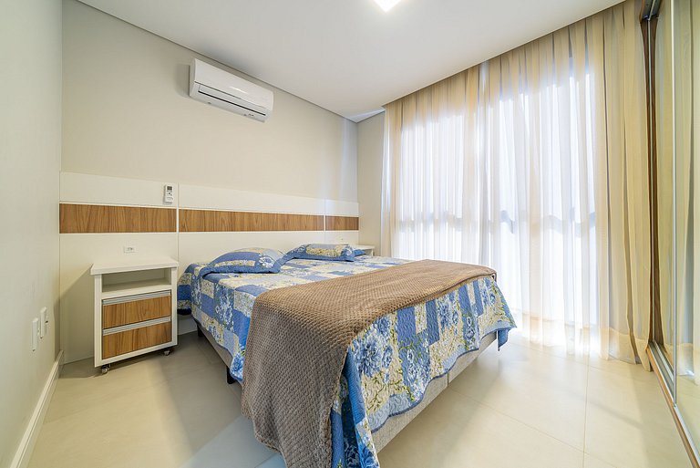 182 - Lindo apartamento 2 suítes em Mariscal