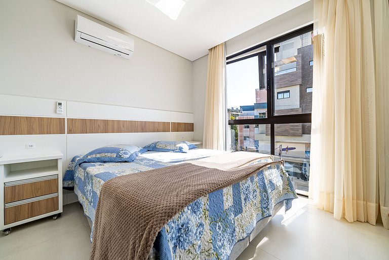 182 - Lindo apartamento 2 suítes em Mariscal