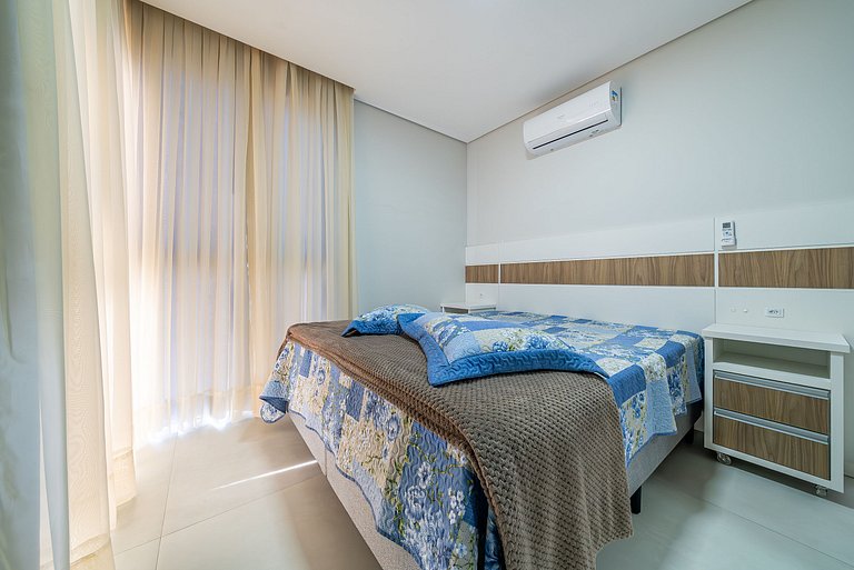 182 - Lindo apartamento 2 suítes em Mariscal