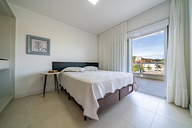 190 - Lindo apartamento a 50m da praia de Mariscal