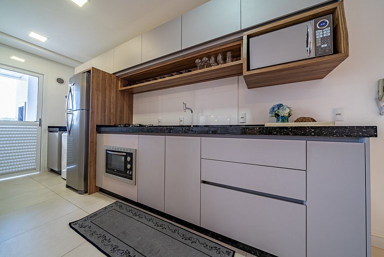 190 - Lindo apartamento a 50m da praia de Mariscal