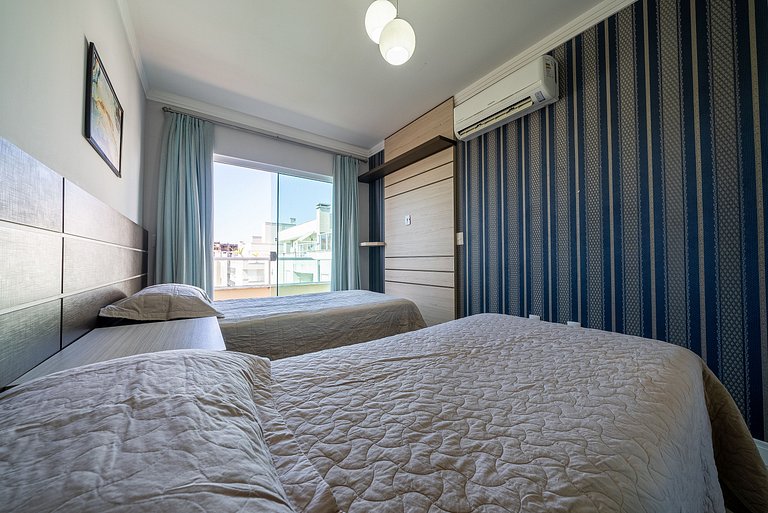 323 - Cobertura com 03 dormitórios e Jacuzzi, apenas a 50m d