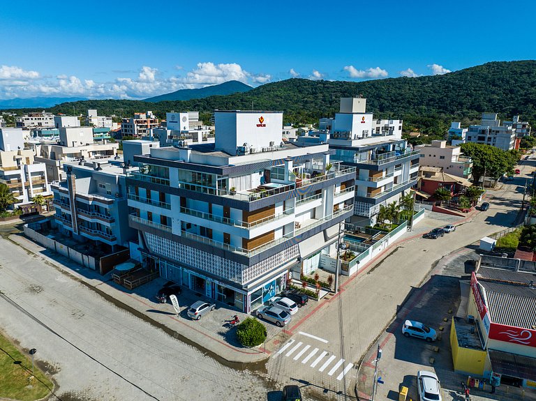 161 - Cobertura de Luxo com vista mar em Mariscal