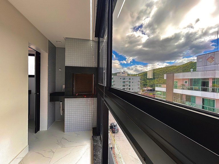 406 - Apartamento na praia de Bombas