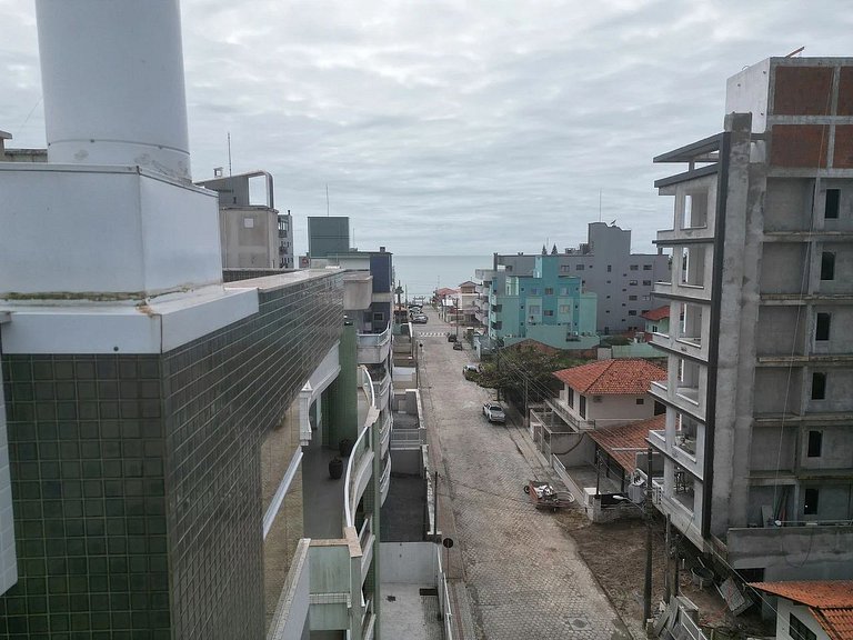 069 - Cobertura de quatro suítes em apenas 160 metros da pra