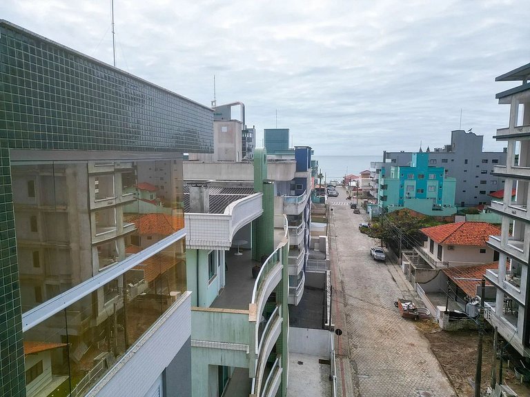069 - Cobertura de quatro suítes em apenas 160 metros da pra