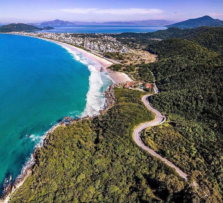 147 - Dúplex de Luxo com Jacuzzi em Mariscal