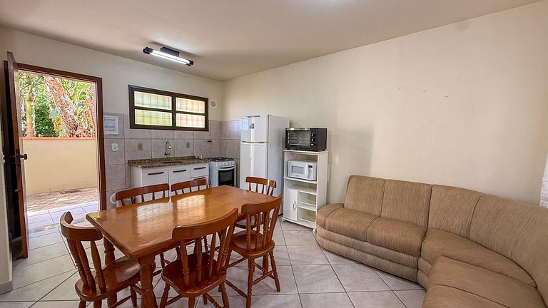 411 - Apartamento 2 quartos em Bombas