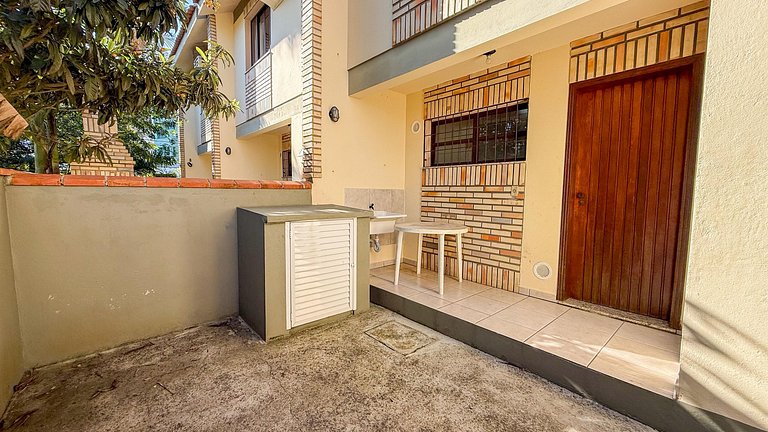 411 - Apartamento 2 quartos em Bombas