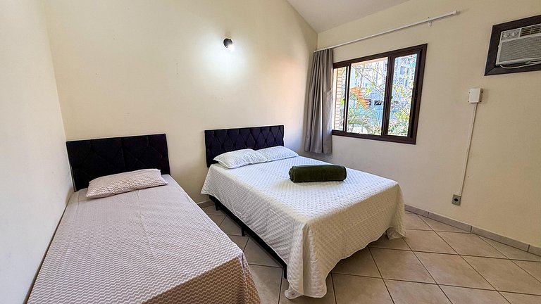 413 - Apartamento 2 quartos em Bombas