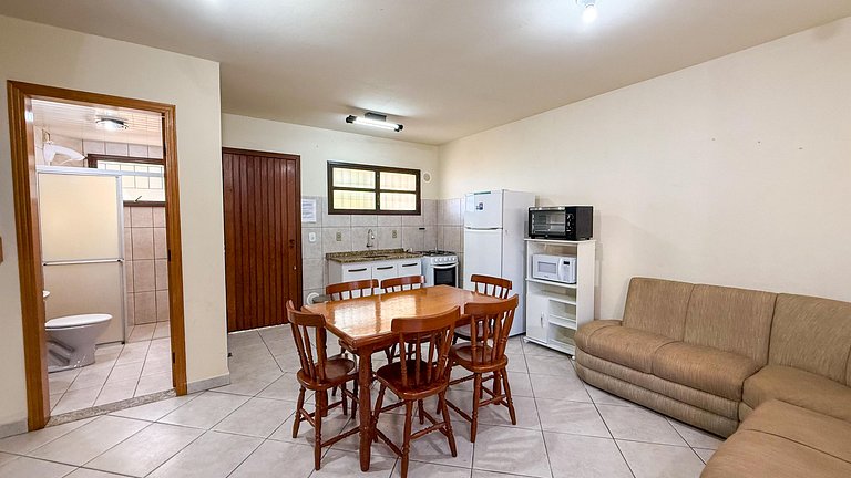 413 - Apartamento 2 quartos em Bombas