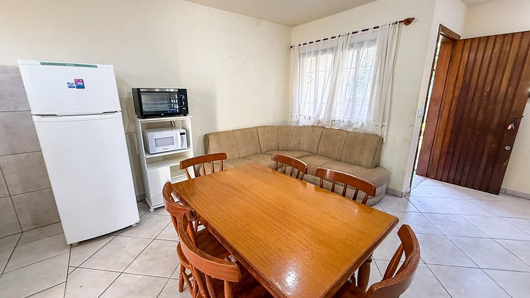 415 - Apartamento 2 quartos em Bombas