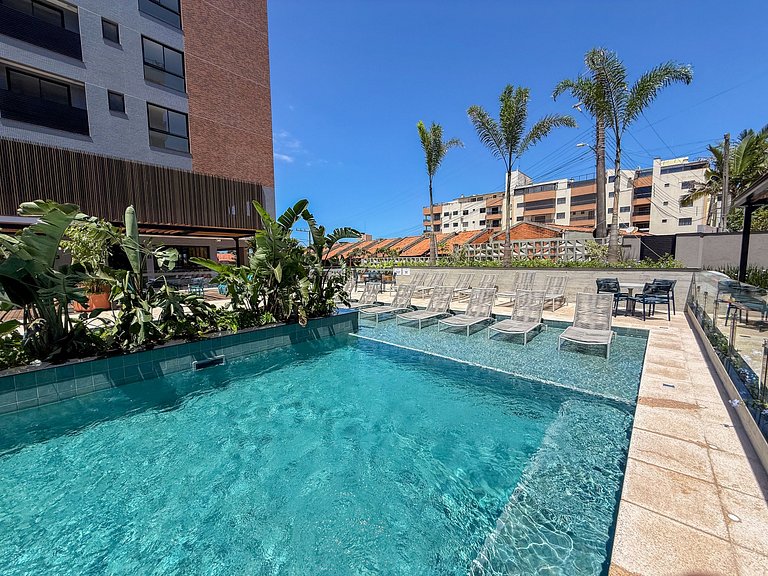 258 - Apartamento com 3 suítes praia de Bombas